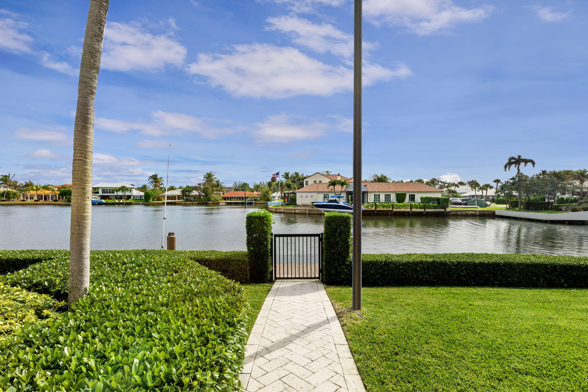 POINT MANALAPAN 2 - Residential