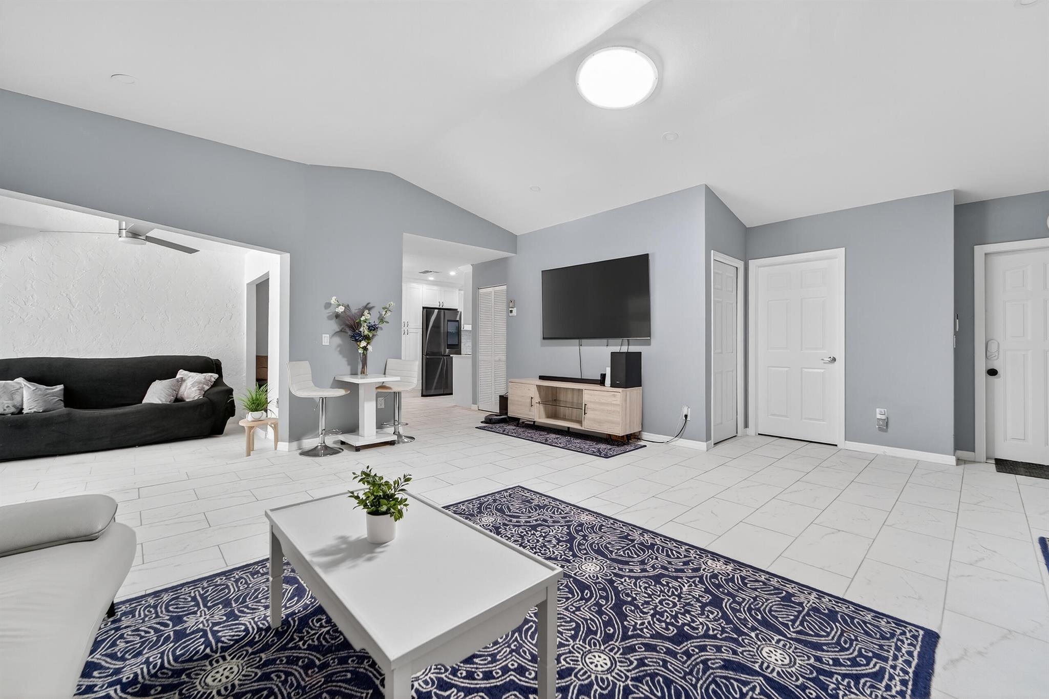 RAINBERRY BAY SEC 10 - Residential