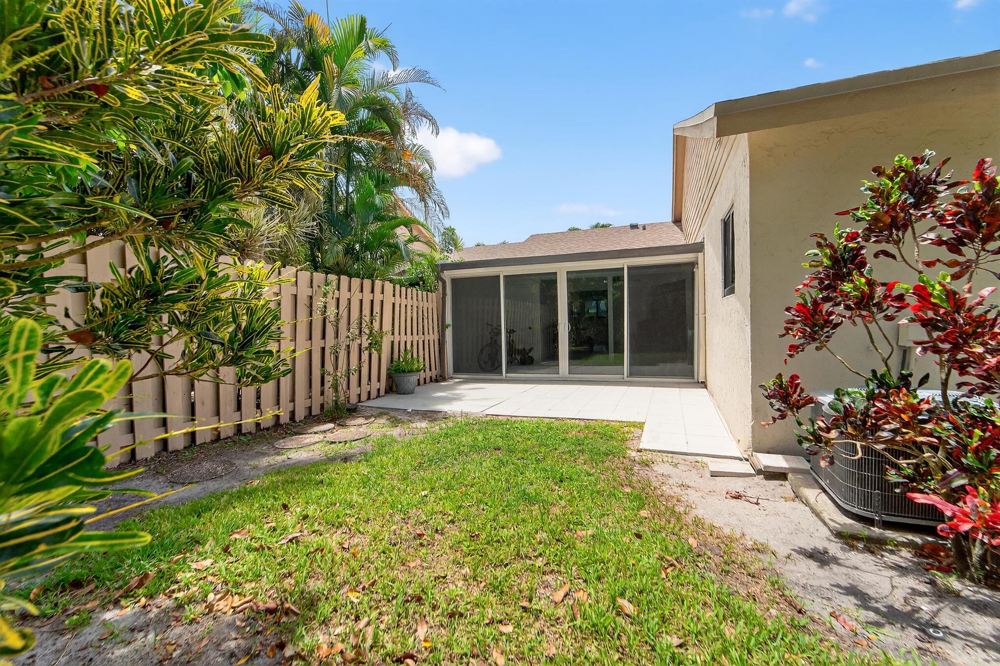 RAINBERRY BAY SEC 10 - Residential