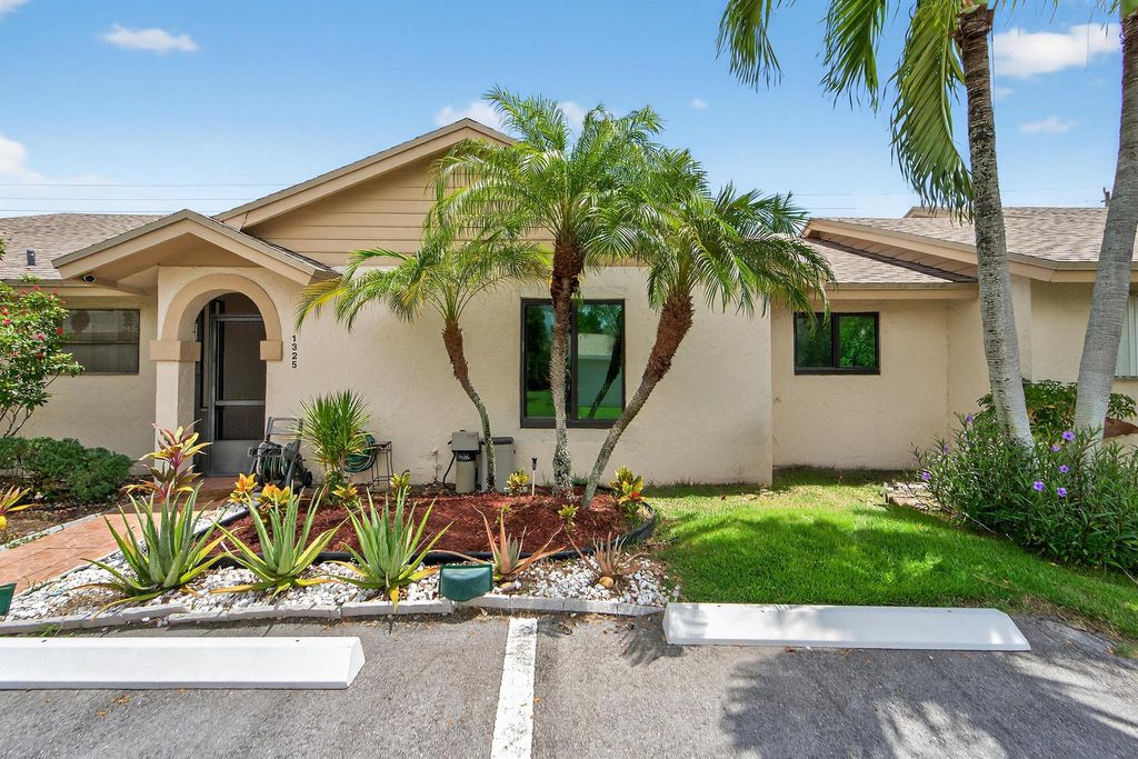 Photo of 1325 NW 23rd Lane, Delray Beach, FL 33445 (MLS # R11136338)