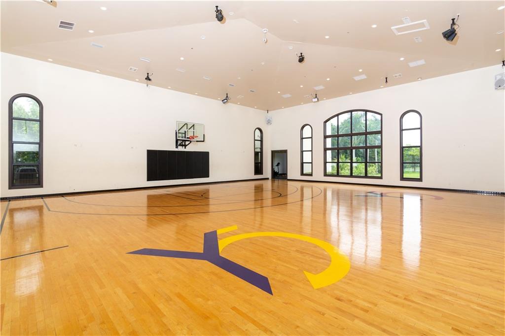 Sunshine Ranches - Residential