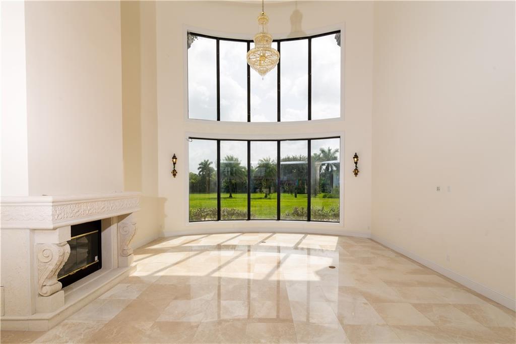 Sunshine Ranches - Residential