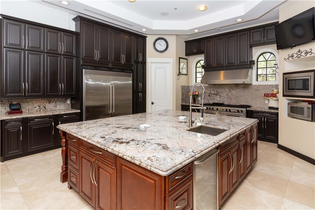 Sunshine Ranches - Residential