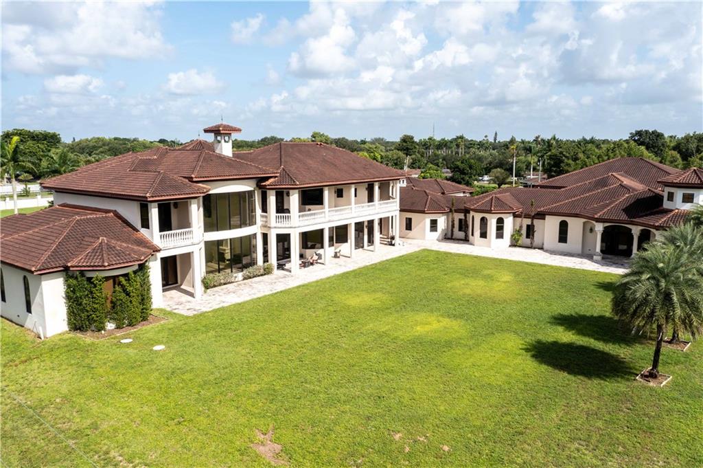 Sunshine Ranches - Residential