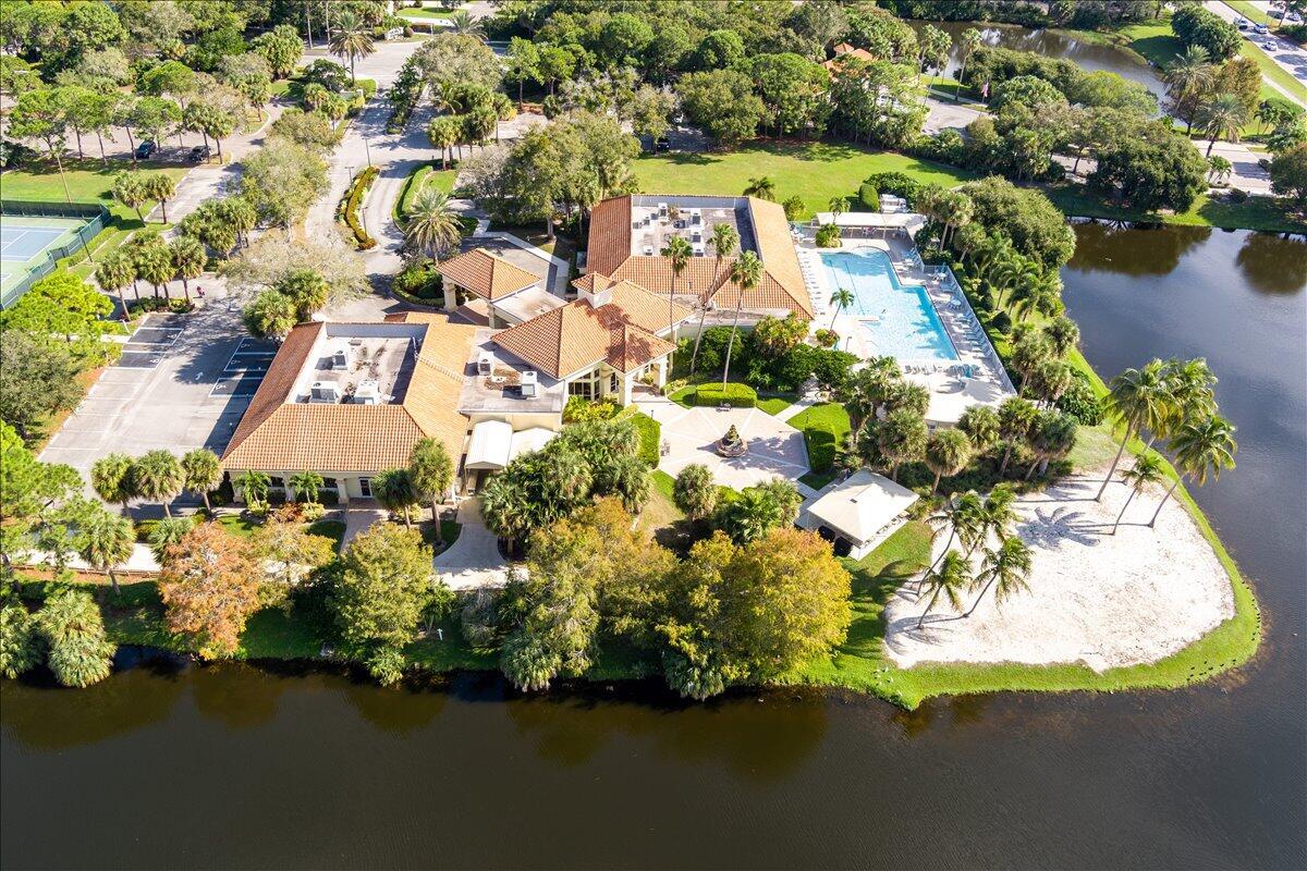 KINGS ISLE PHASE 1 - Residential
