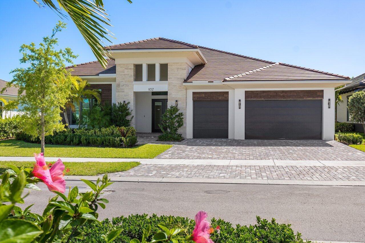 9232 Coral Isles Circle