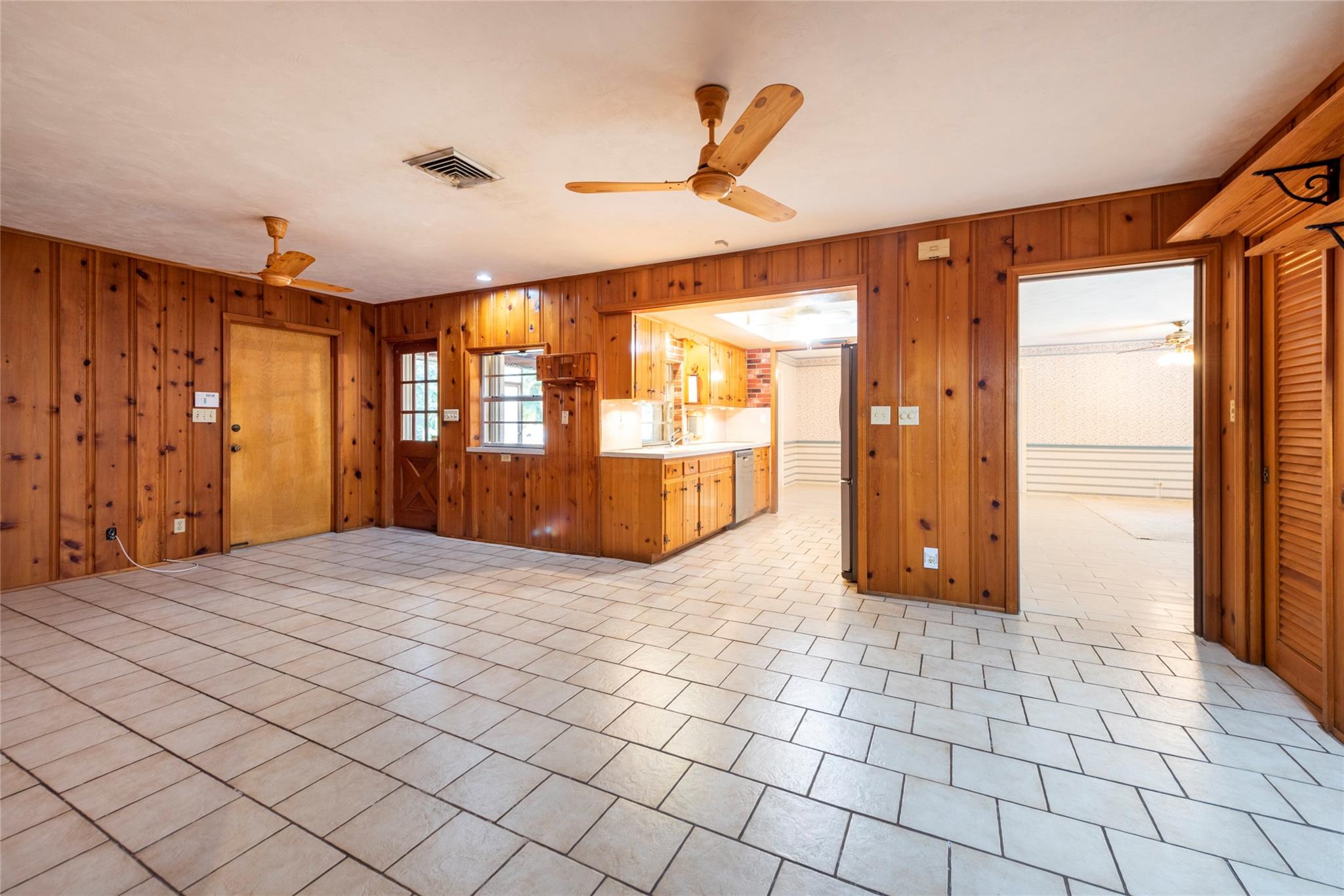 Amen Sub Of 17-50-42 1-72 - Residential