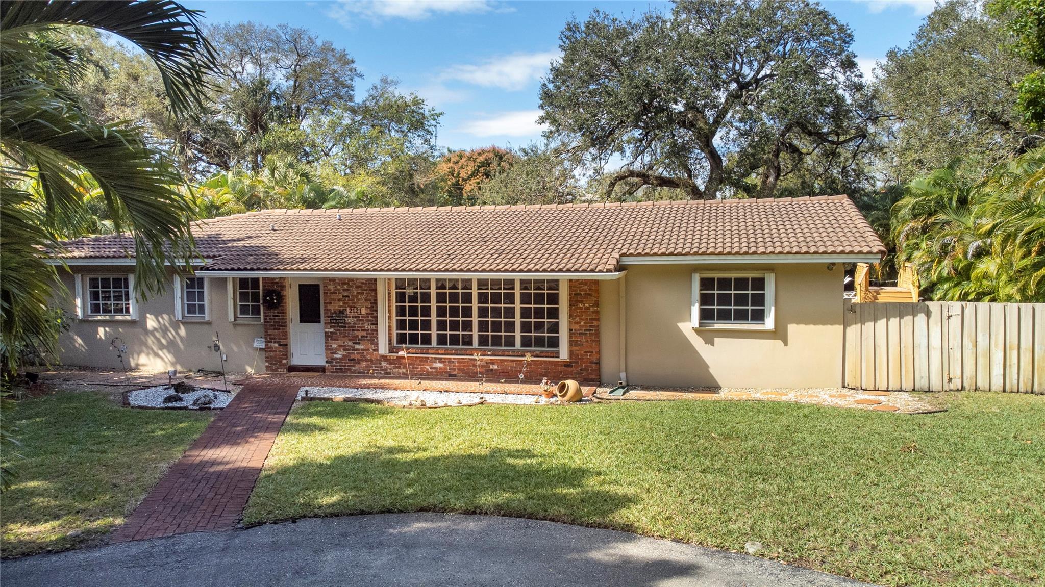 Amen Sub Of 17-50-42 1-72 - Residential