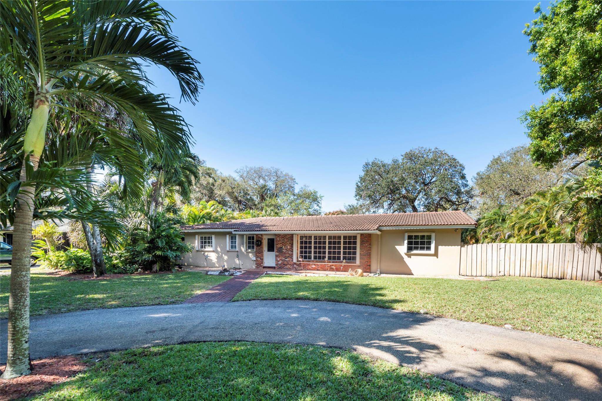 Amen Sub Of 17-50-42 1-72 - Residential