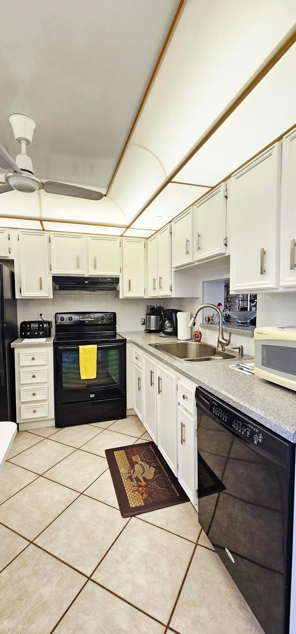 Photo of 121 SE 3rd Avenue #106, Dania Beach, FL 33004 (MLS # F10544760)
