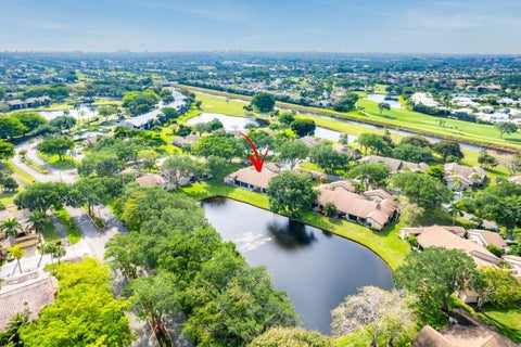Photo of 5265 FAIRWAY WOODS Drive #3112, Delray Beach, FL 33484 (MLS # B26088941)