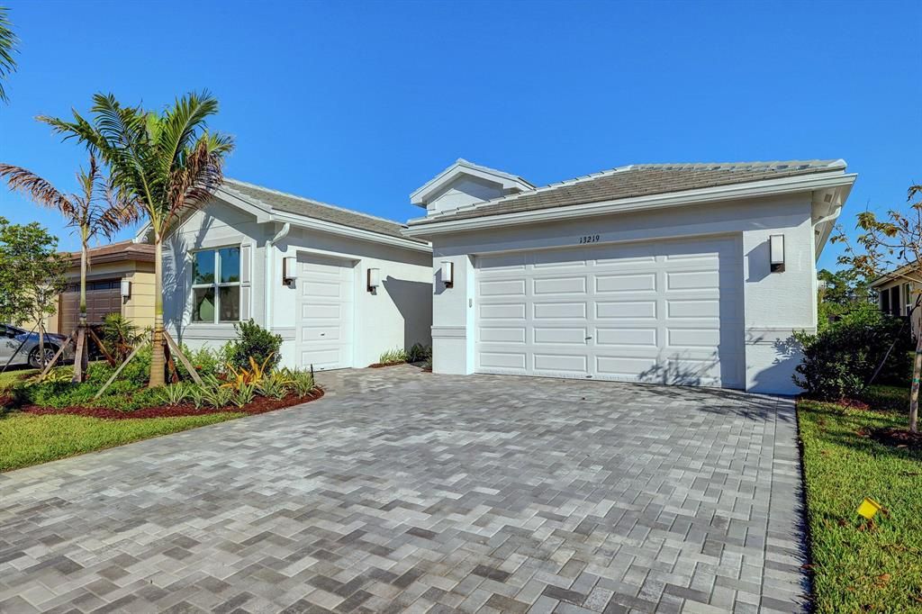 Photo of 13219 SW Green Delta Road, Port St Lucie, FL 34987 (MLS # R10860034)