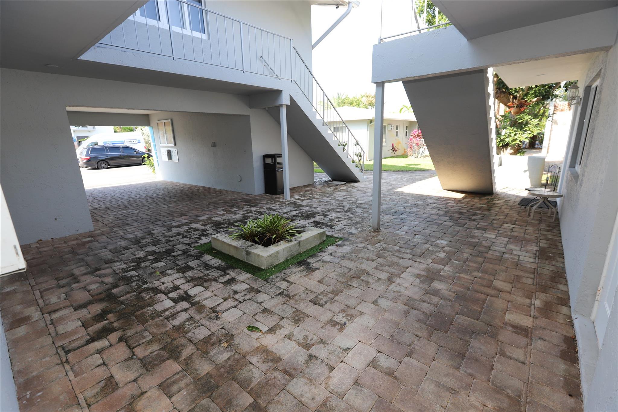 Progresso 2-18 D - Residential Income