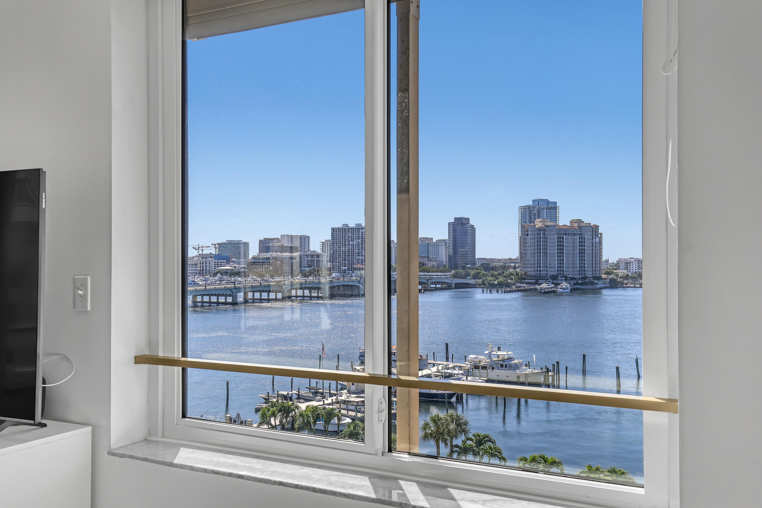 PALM BEACH BILTMORE COND DECL FILED 7-9-80 - Residential