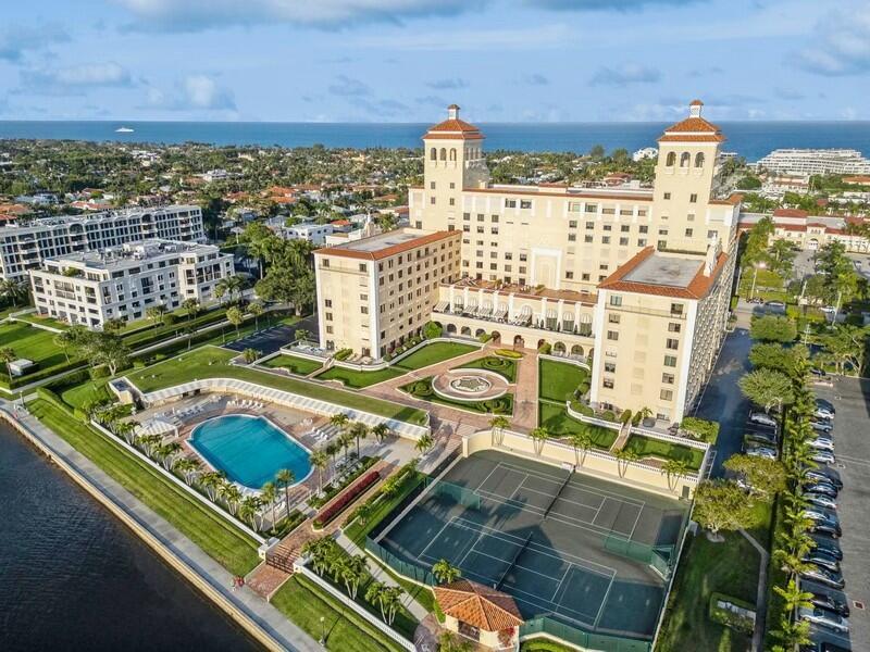 PALM BEACH BILTMORE COND - Residential