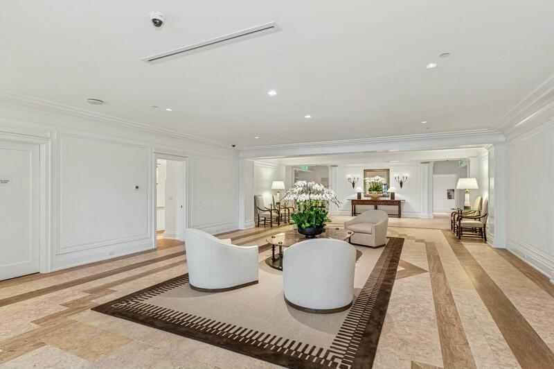 PALM BEACH BILTMORE COND DECL FILED 7-9-80 - Residential