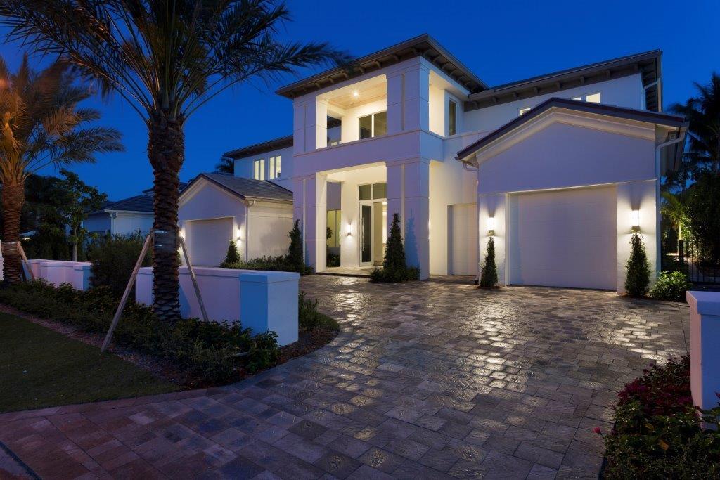 ROYAL PALM YACHT & COUNTRY CLUB - Residential