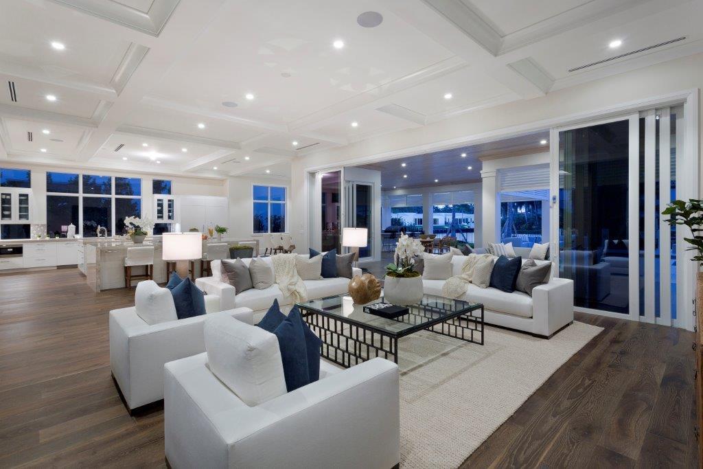 ROYAL PALM YACHT & COUNTRY CLUB - Residential