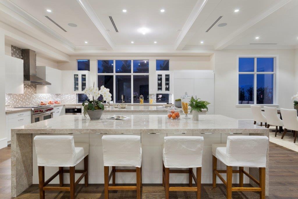 ROYAL PALM YACHT & COUNTRY CLUB - Residential