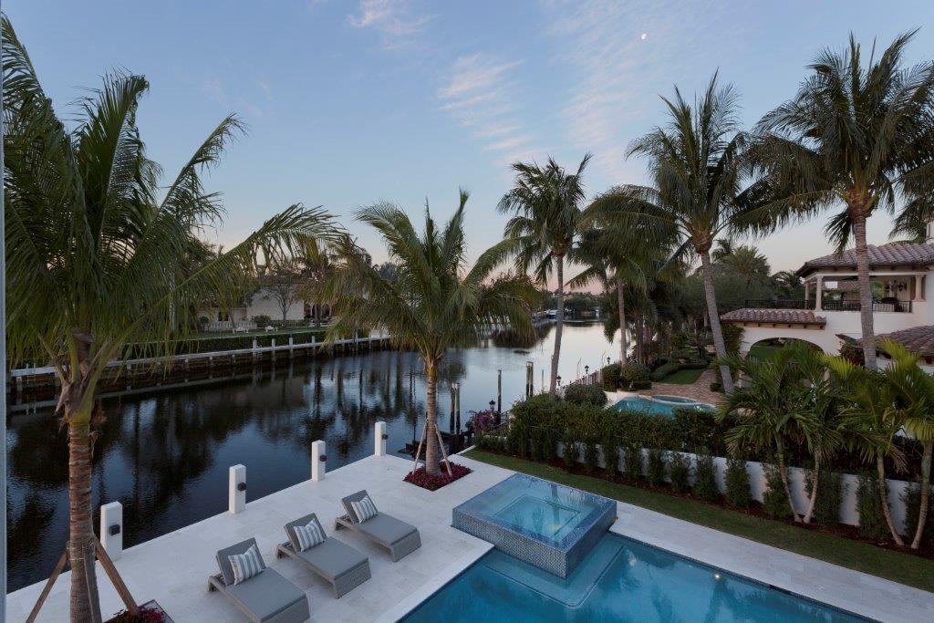 ROYAL PALM YACHT & COUNTRY CLUB - Residential