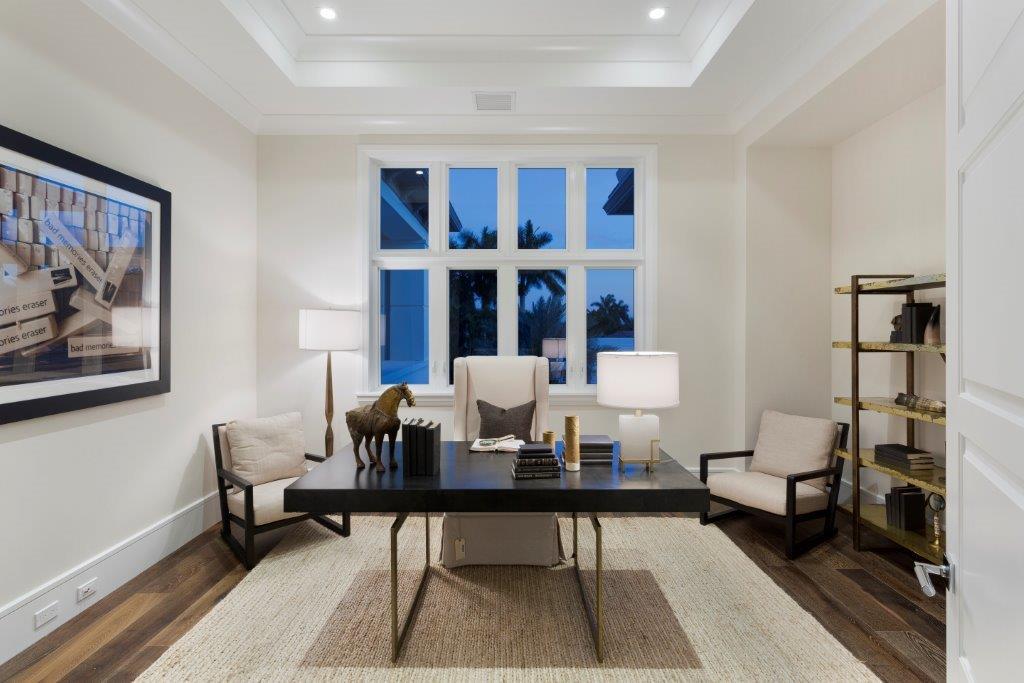 ROYAL PALM YACHT & COUNTRY CLUB - Residential