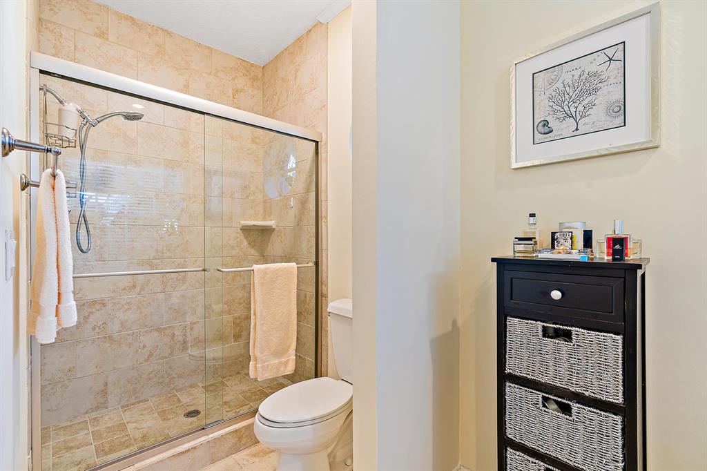 JUPITER INLET BEACH COLON - Residential