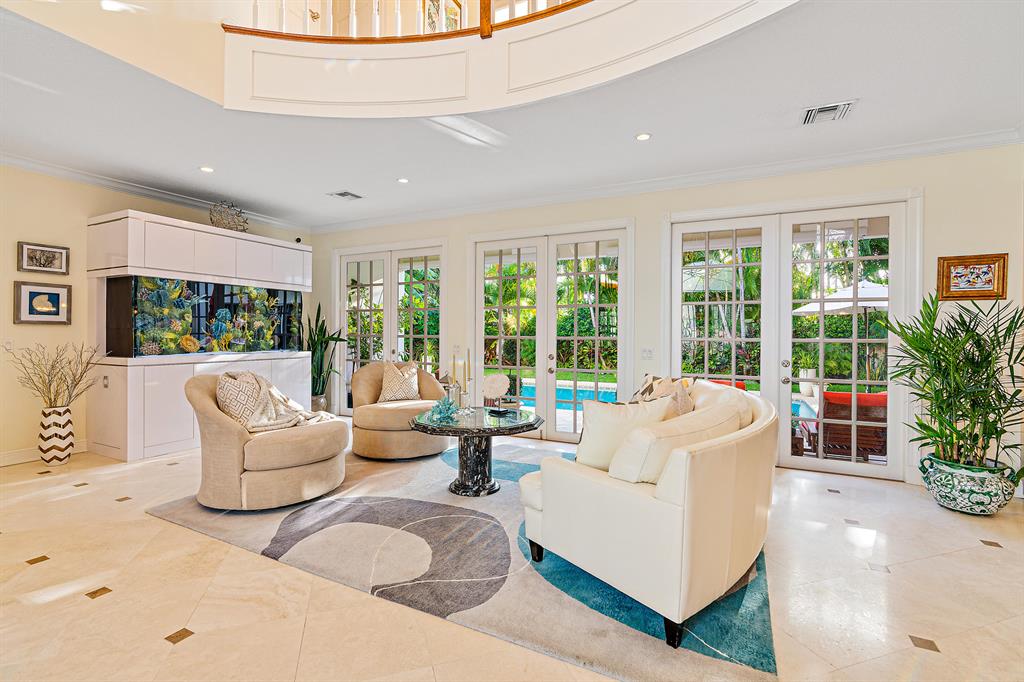 JUPITER INLET BEACH COLON - Residential