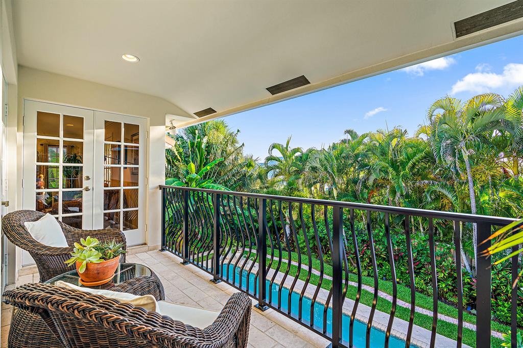 JUPITER INLET BEACH COLON - Residential