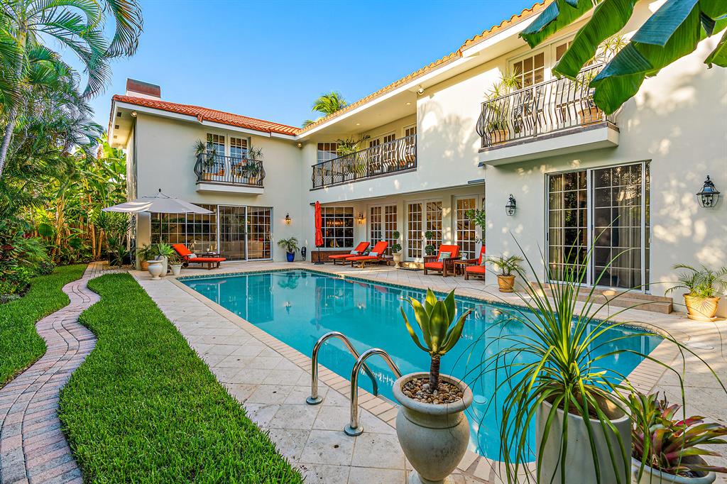 JUPITER INLET BEACH COLON - Residential