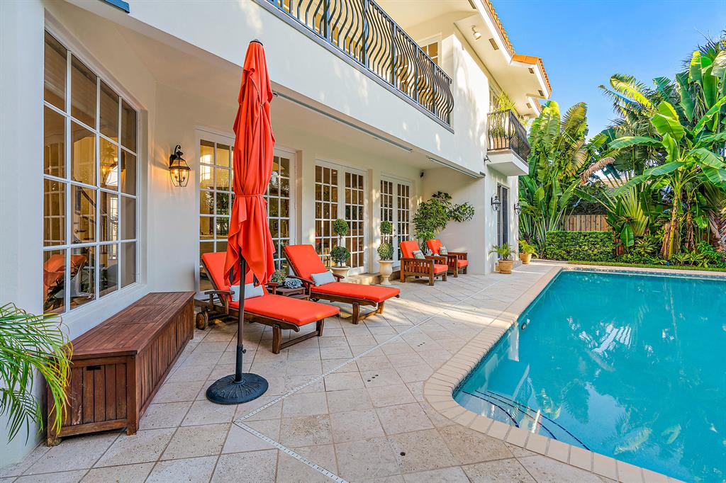 JUPITER INLET BEACH COLON - Residential