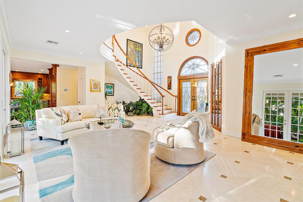 JUPITER INLET BEACH COLON - Residential