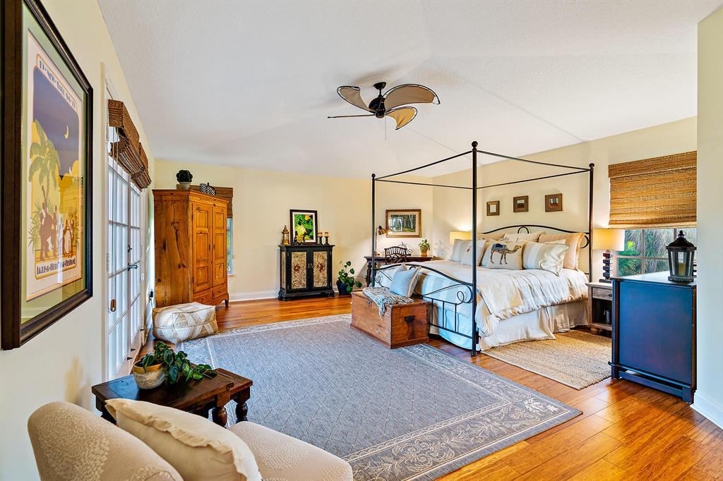 JUPITER INLET BEACH COLON - Residential