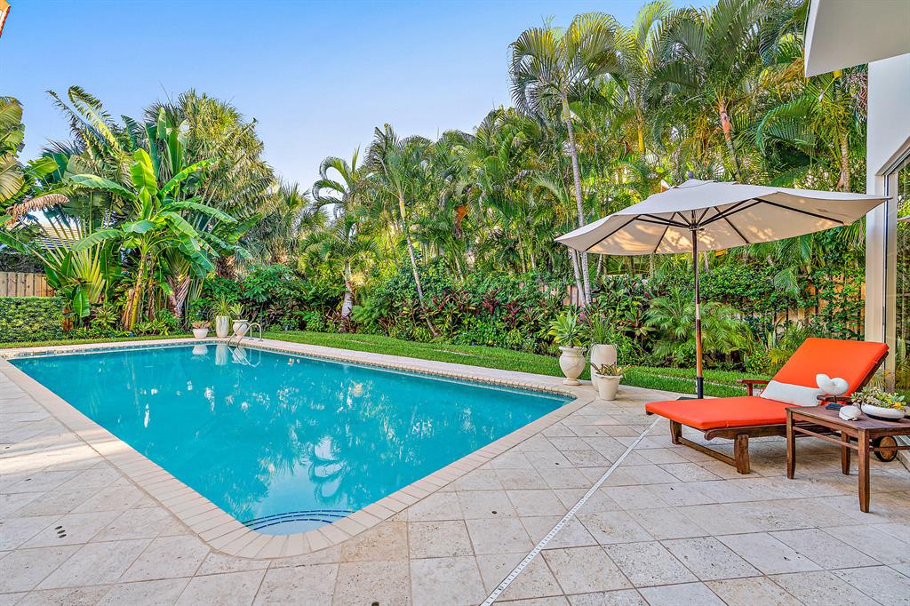 JUPITER INLET BEACH COLON - Residential