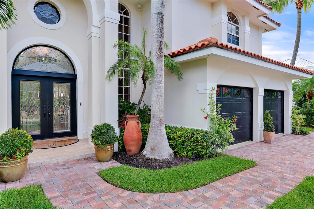 JUPITER INLET BEACH COLON - Residential