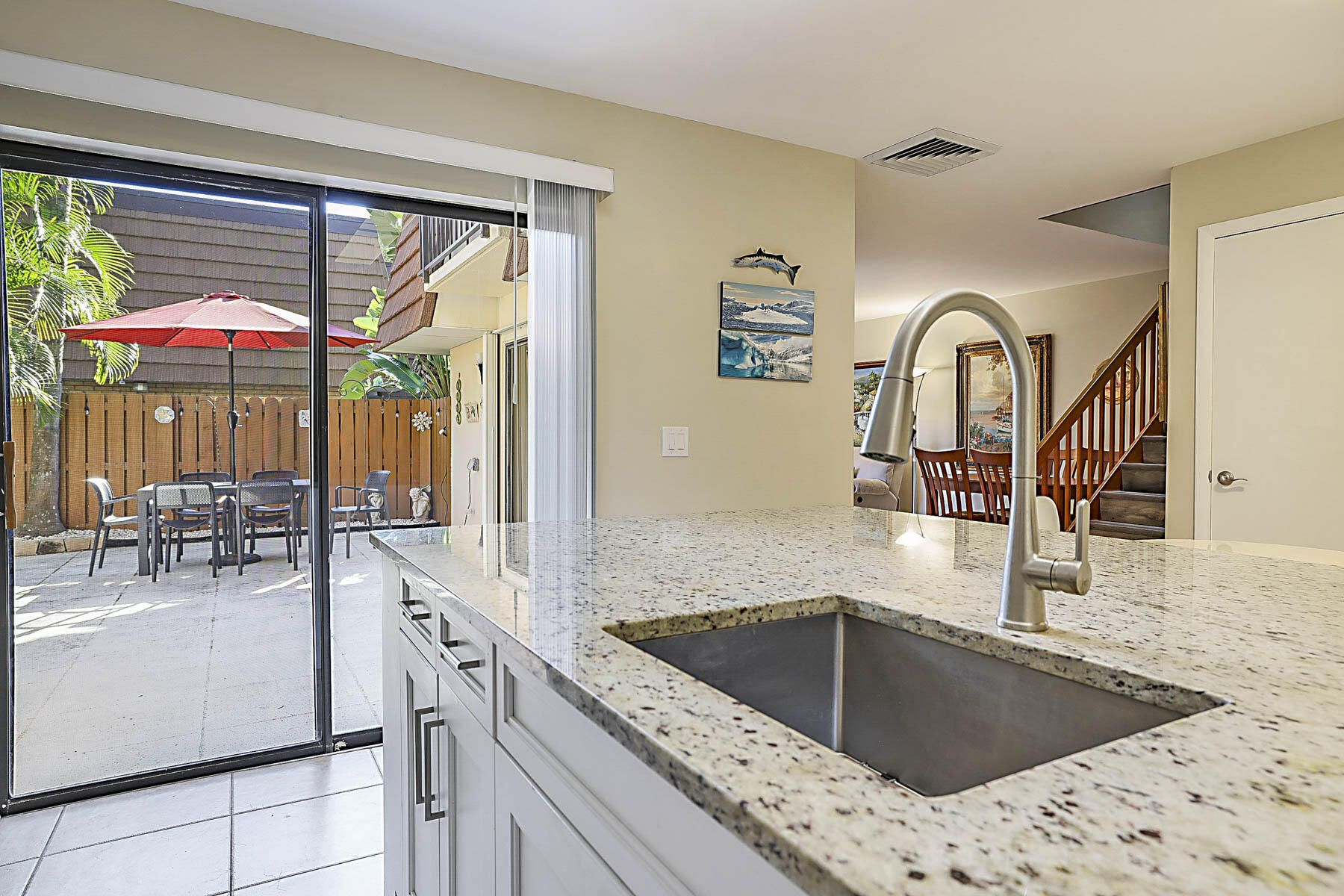 RIVER North of the Bluffs - Residential Lease