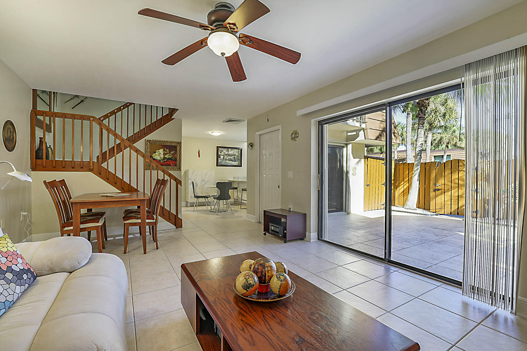 RIVER North of the Bluffs - Residential Lease