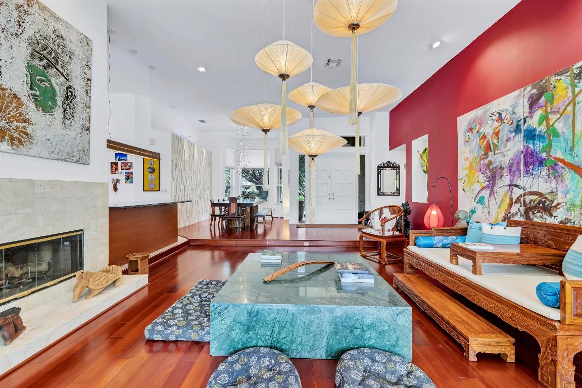 PARKLAND LAKES - Residential Lease