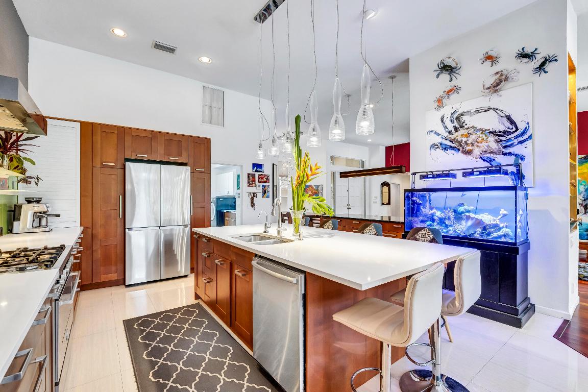 PARKLAND LAKES - Residential Lease