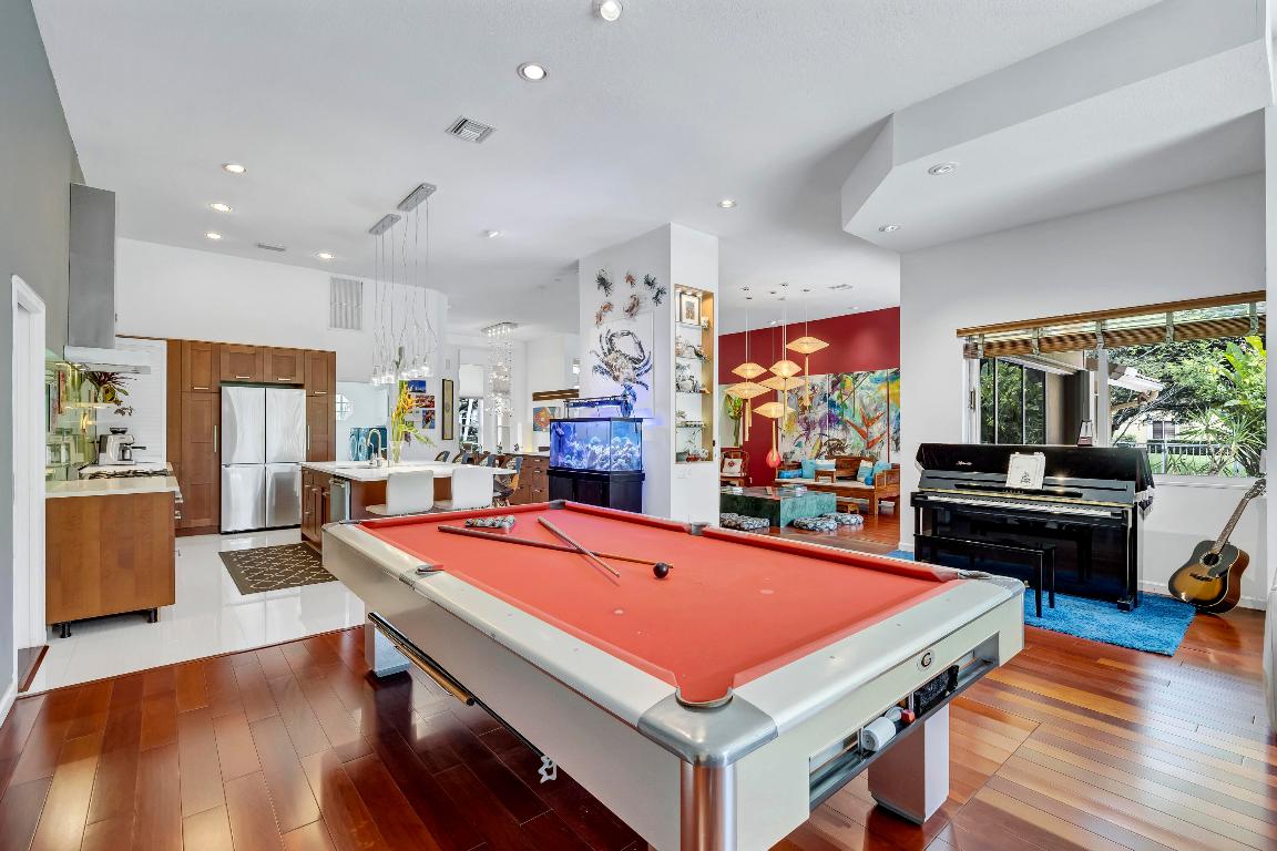 PARKLAND LAKES - Residential Lease