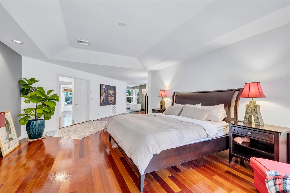 PARKLAND LAKES - Residential Lease