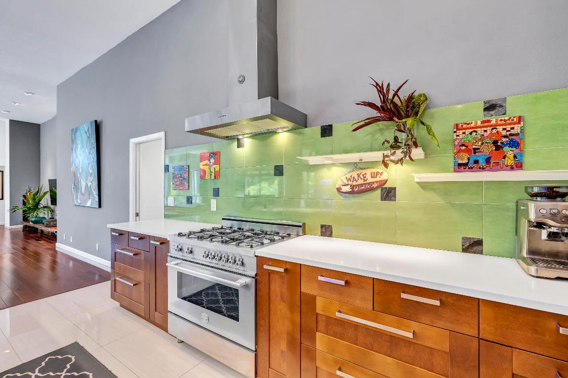 PARKLAND LAKES - Residential Lease