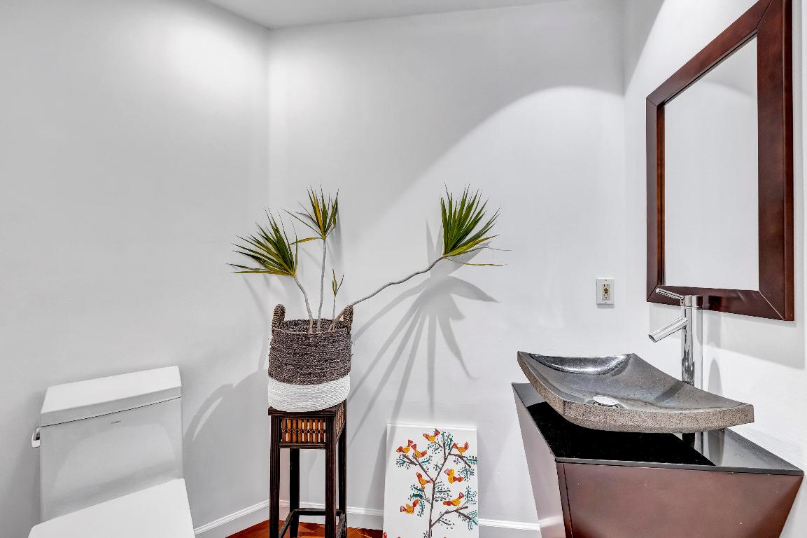 PARKLAND LAKES - Residential Lease