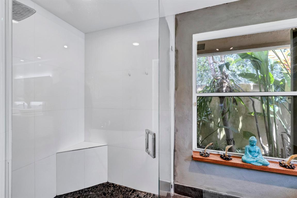 PARKLAND LAKES - Residential Lease