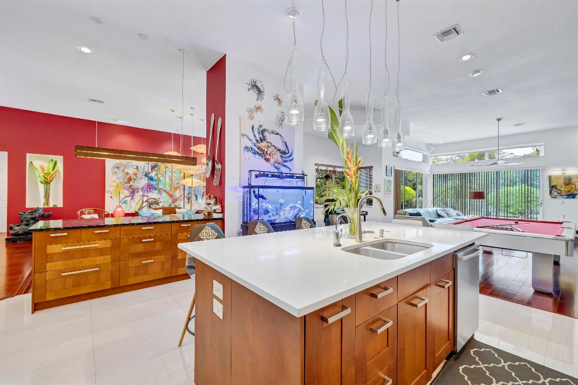 PARKLAND LAKES - Residential Lease