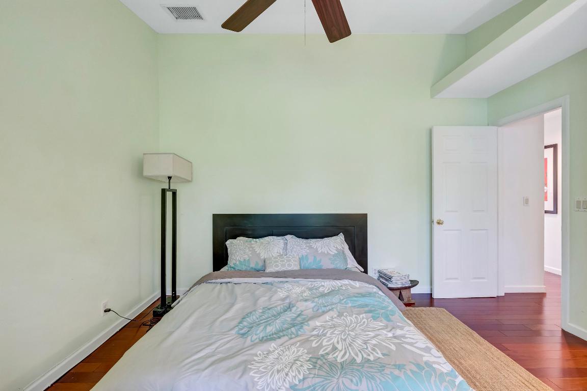 PARKLAND LAKES - Residential Lease