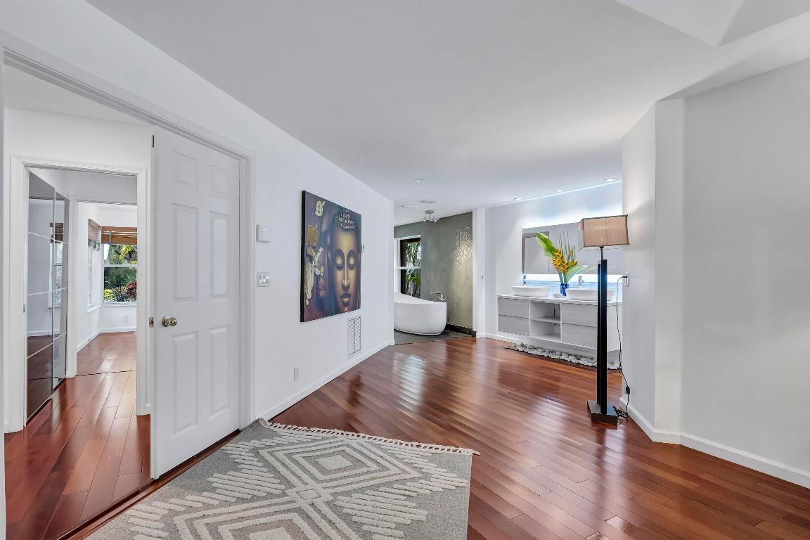 PARKLAND LAKES - Residential Lease