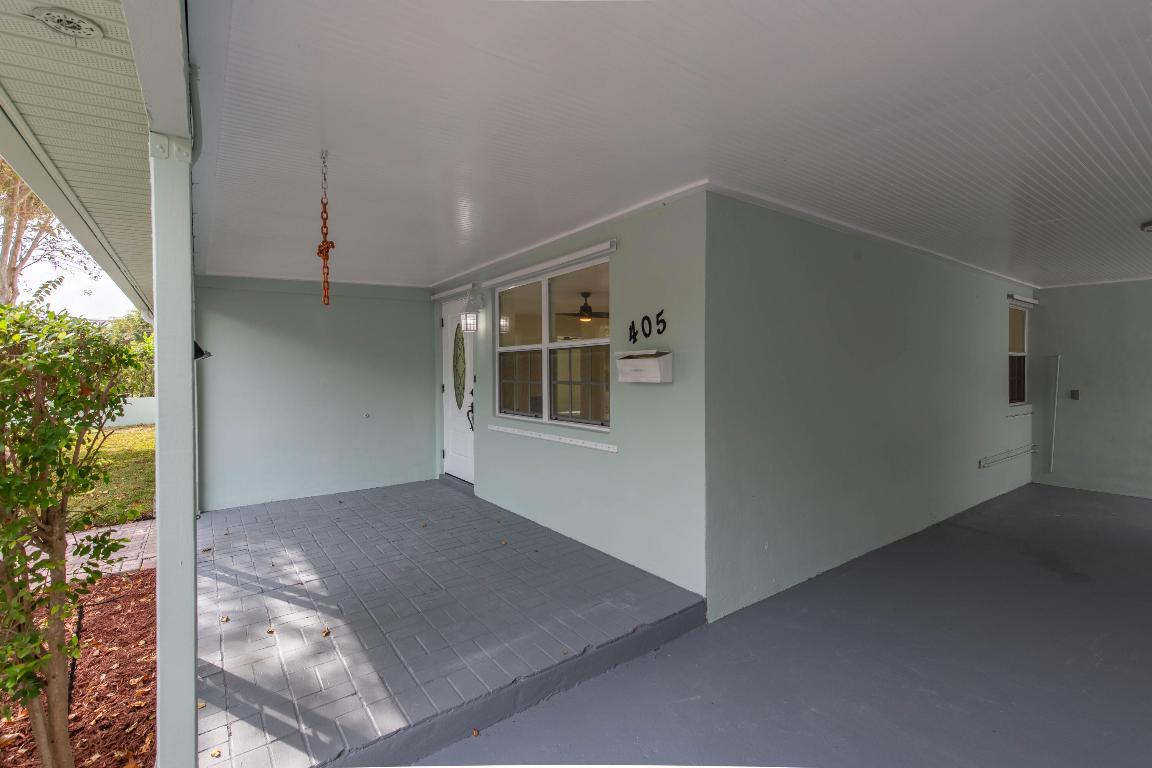 BEACHWAY MANOR - Residential