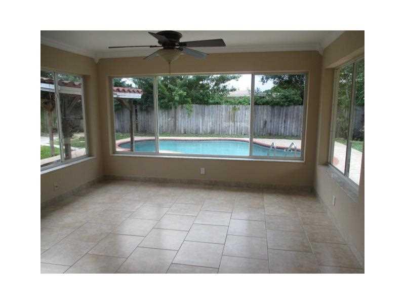 TWIN LAKES RESUB - Residential