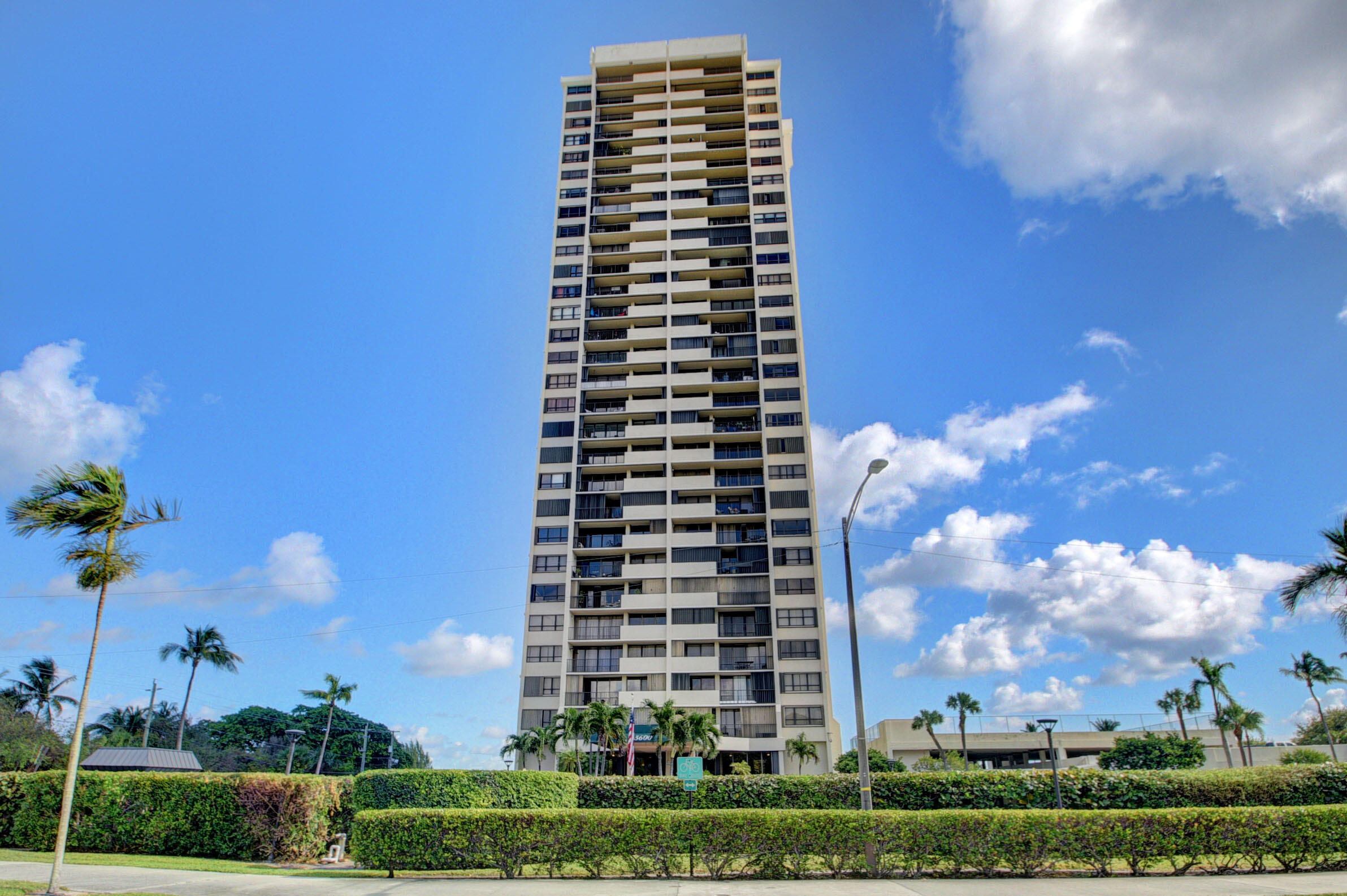 PALM BEACH HOUSE CONDO - Residential Lease