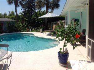 BROADWAY ST LUCIE - Residential